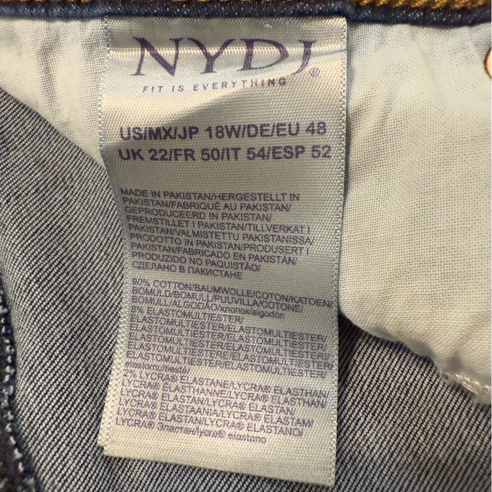 NYPI Women's Marilyn Straight Blue Jeans With Lift Tuck Technology - Picture 5 of 9